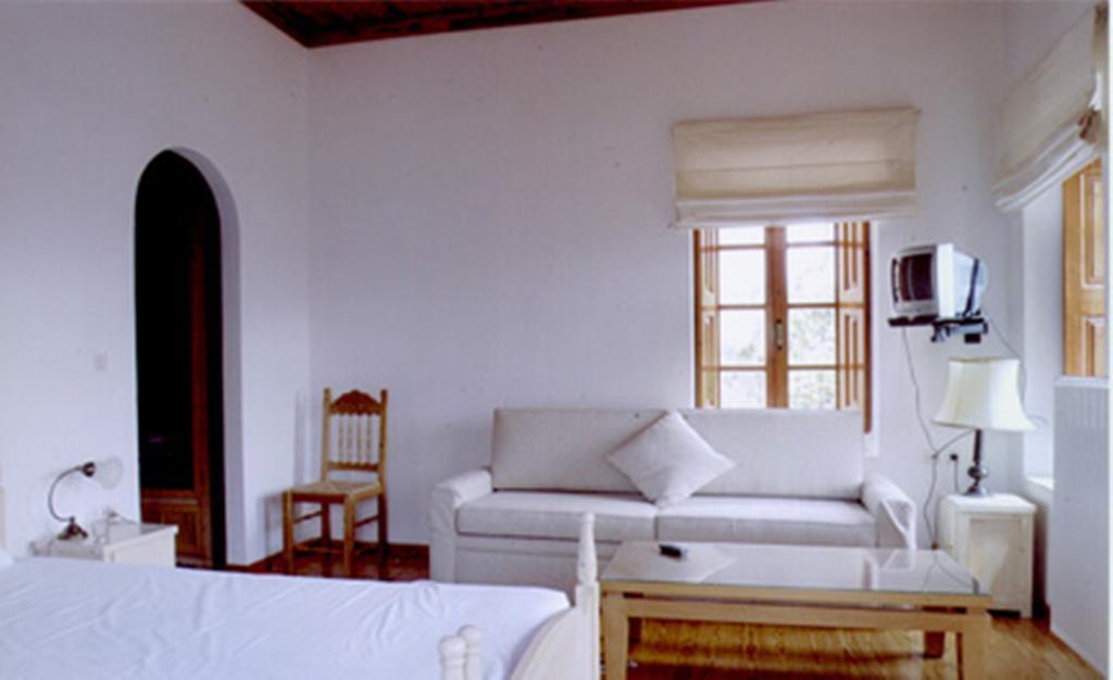 Hotel Theoni'S House Dhímitra Exterior foto